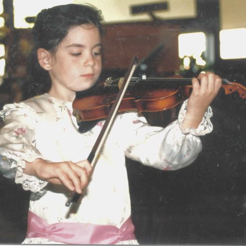 20251114193215_2-violinMiri